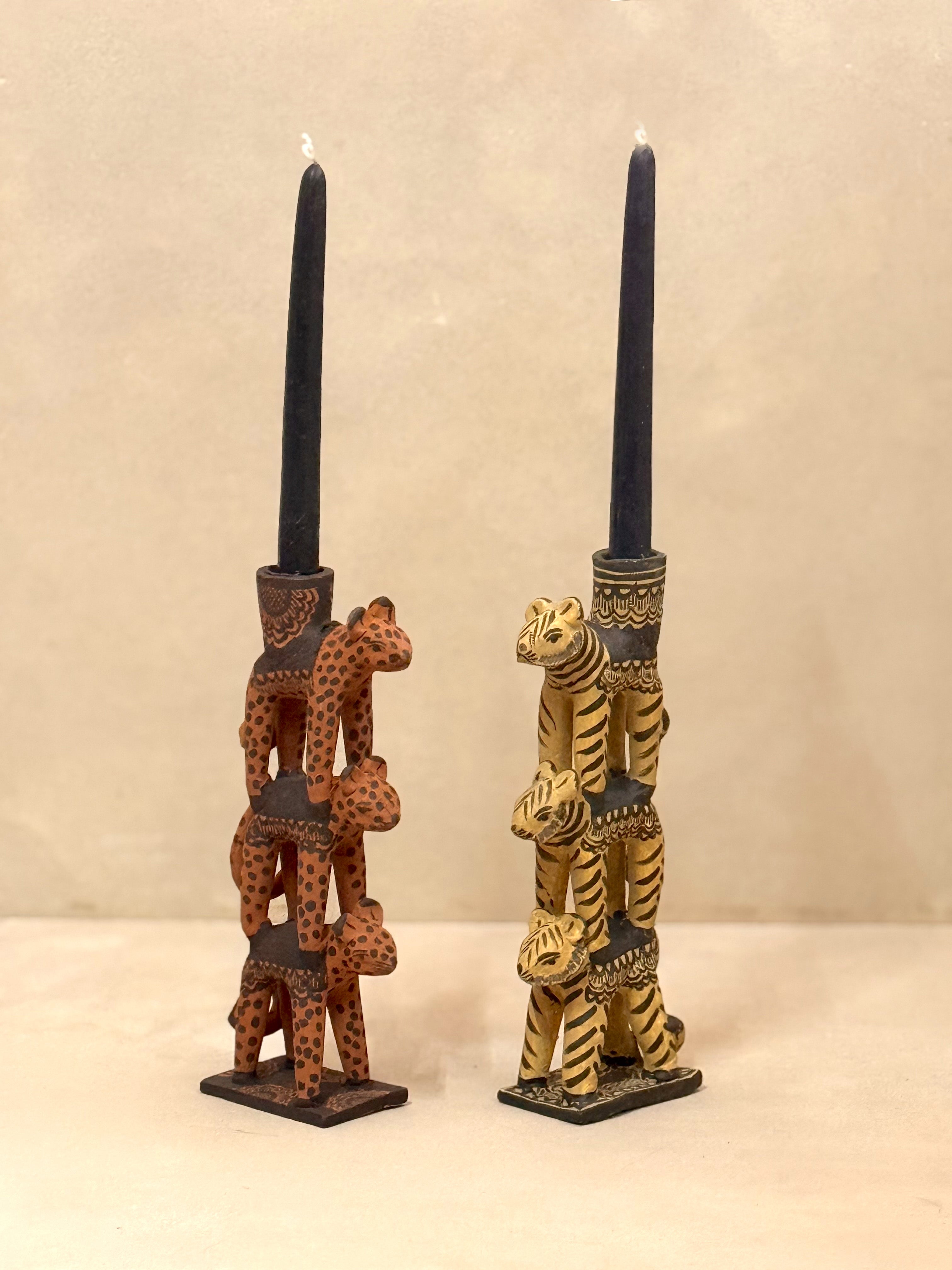 Candelabro torre de 3 animales