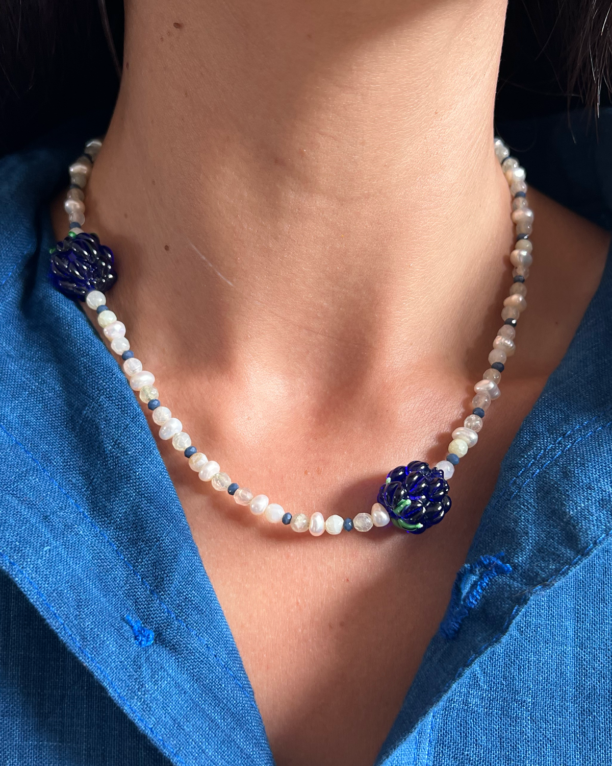 Berries and pearls necklace