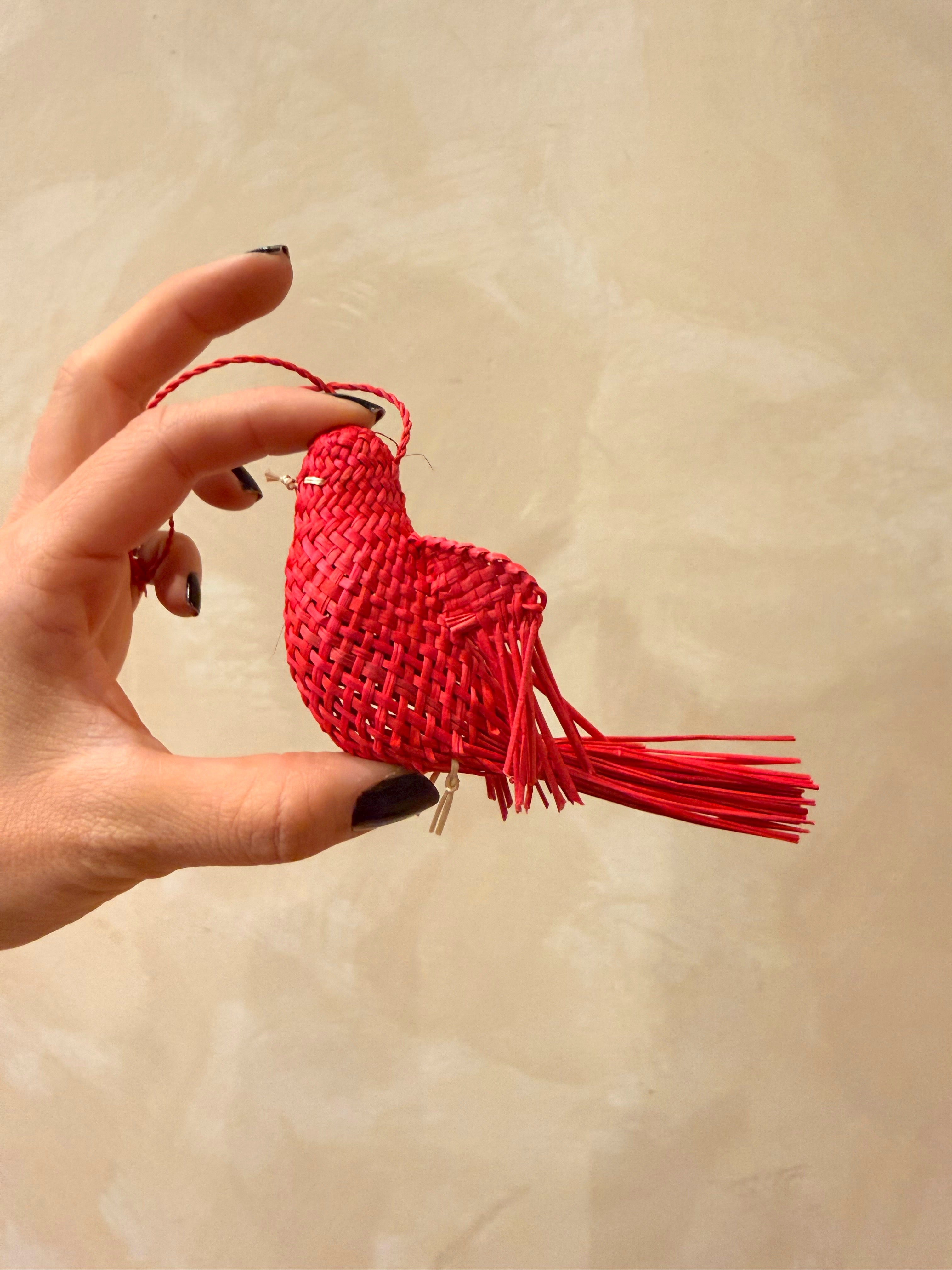 Pajaritos tejidos a mano