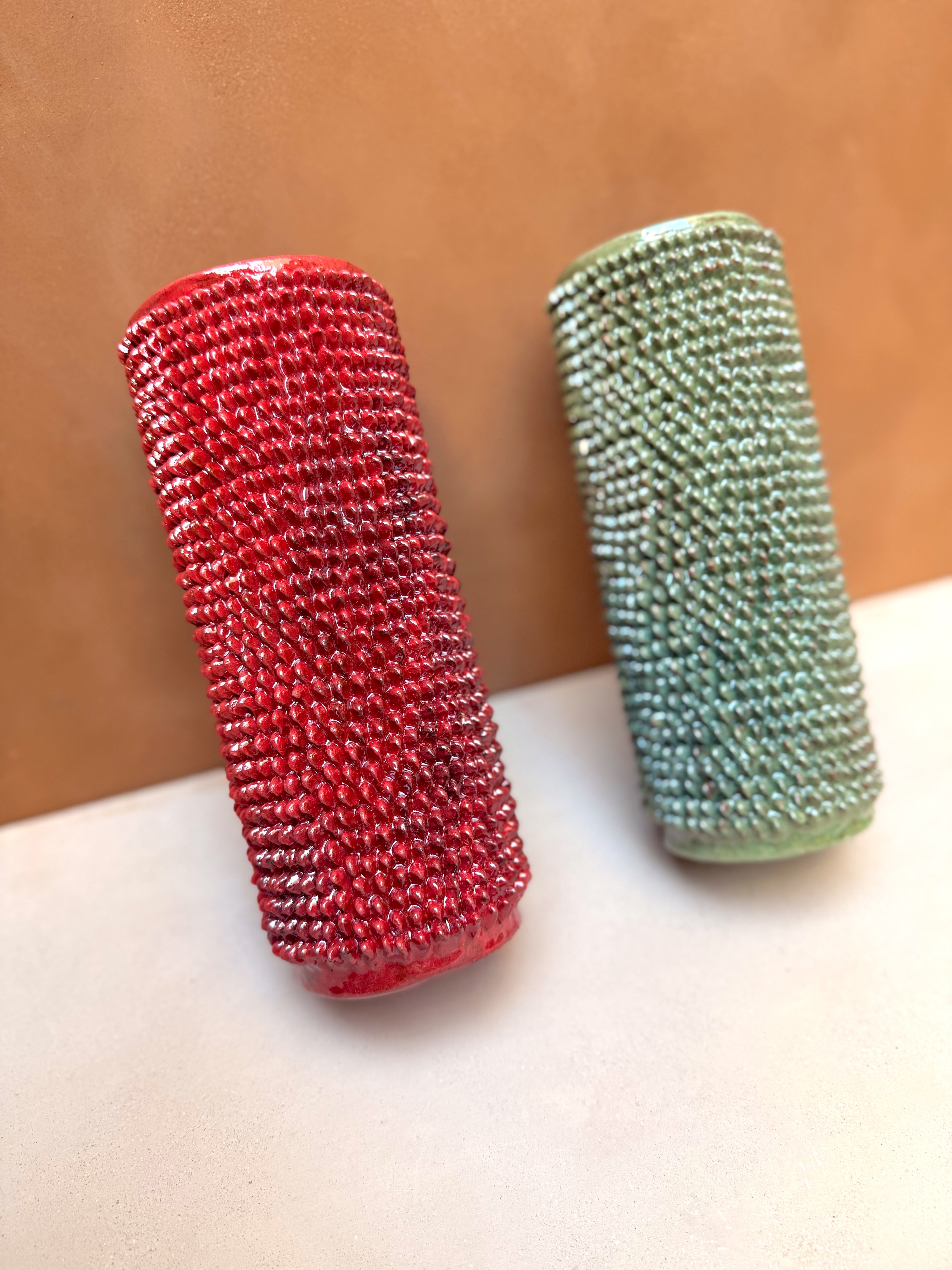 Jarrón decorativo de barro vidriado