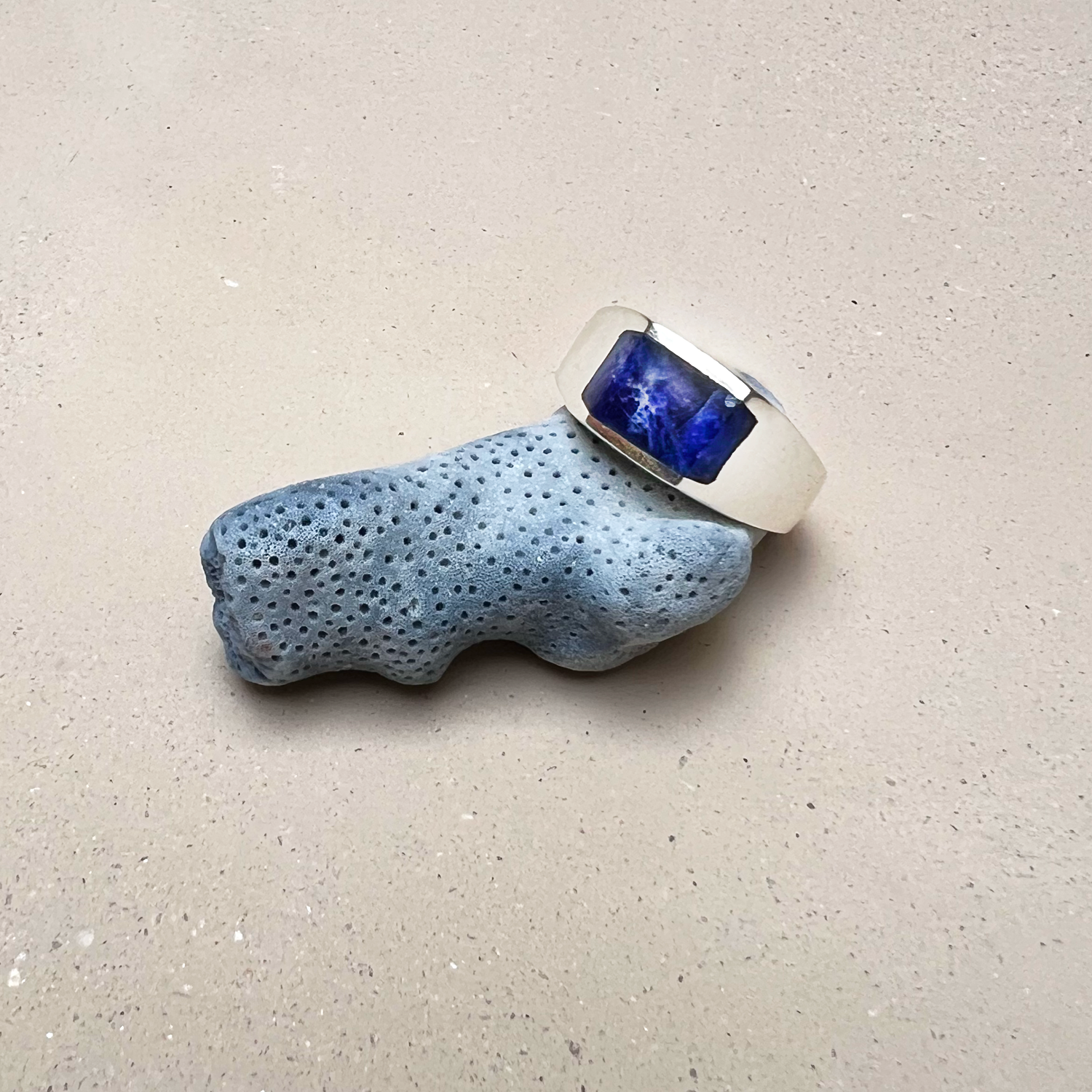925 Sterling Silver Ring with Lapis Lazuli