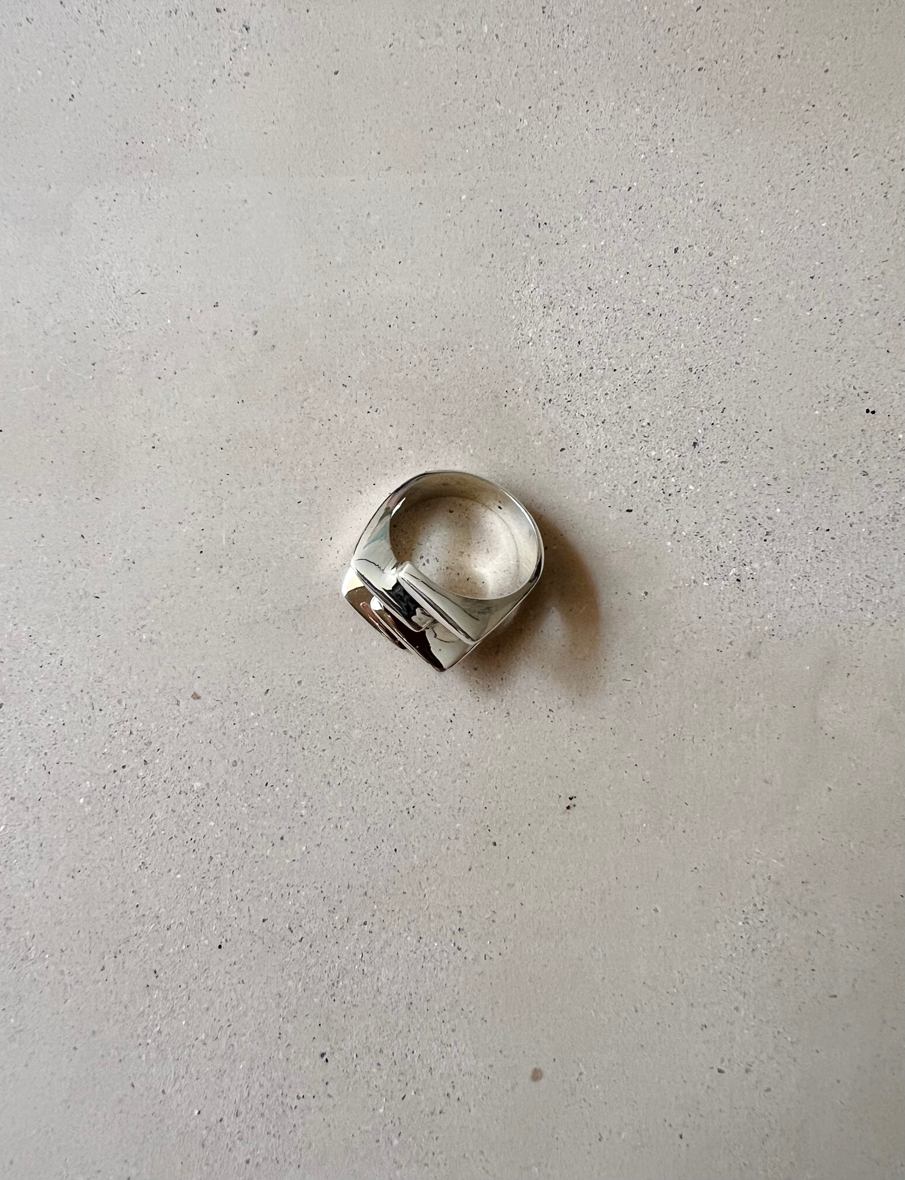 925 Sterling Silver Peldaño ring