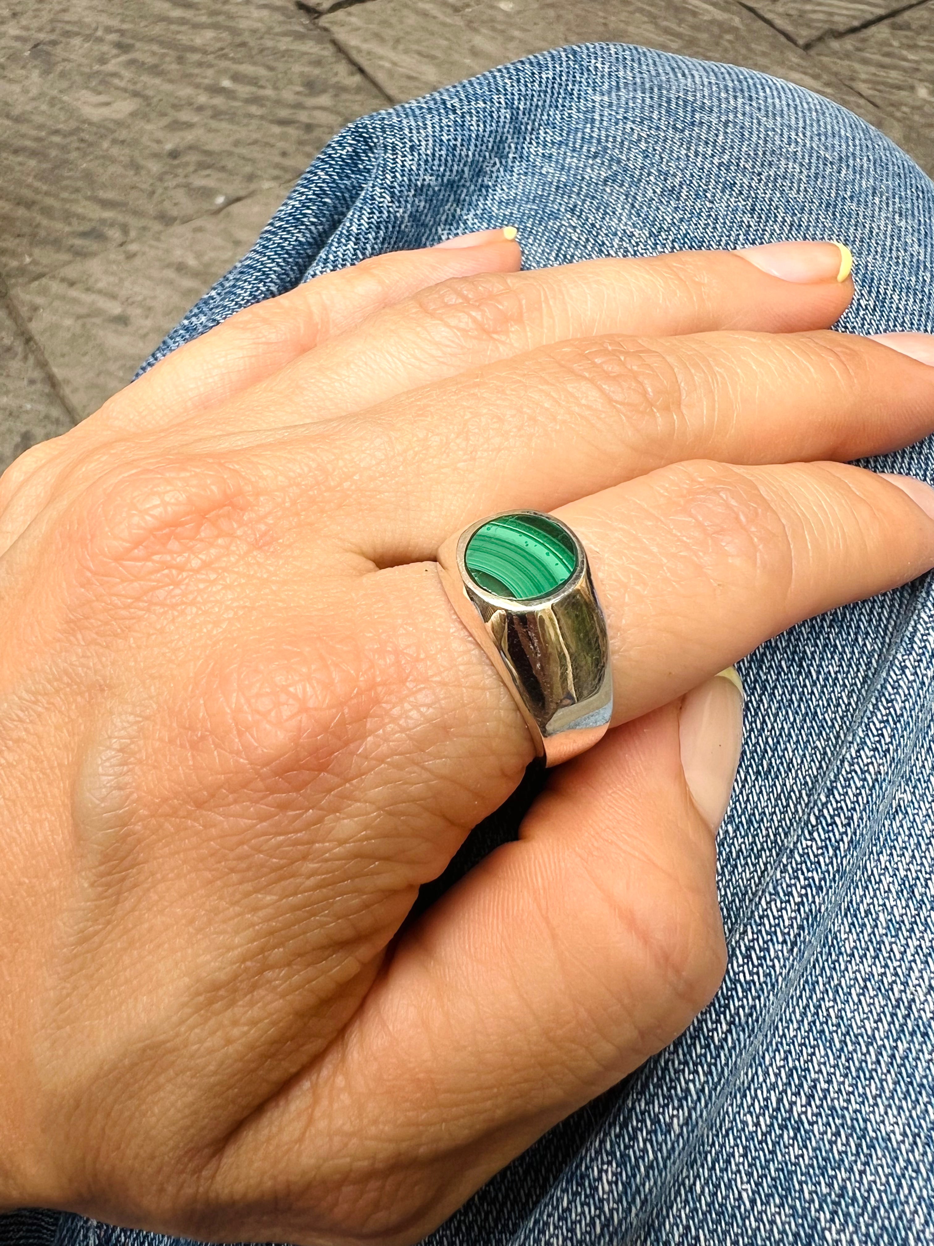 925 Sterling Silver Ring with malachite