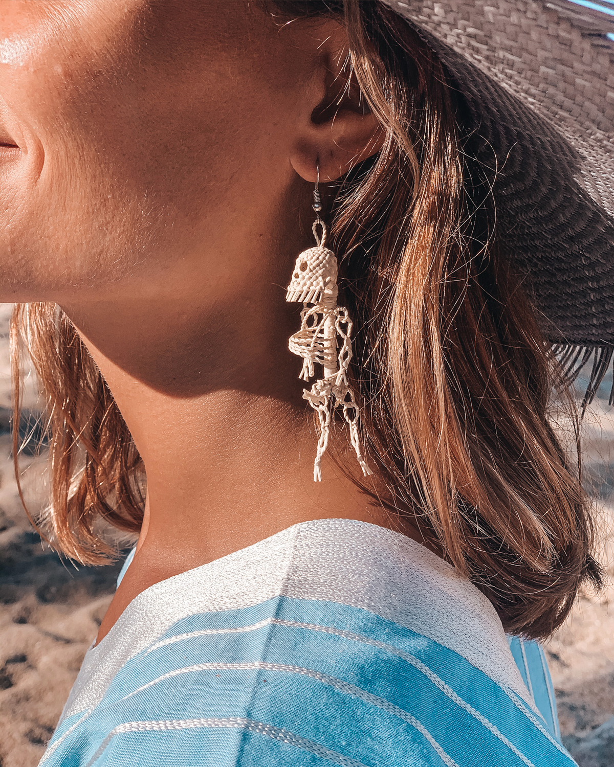 Skull handwoven earrings